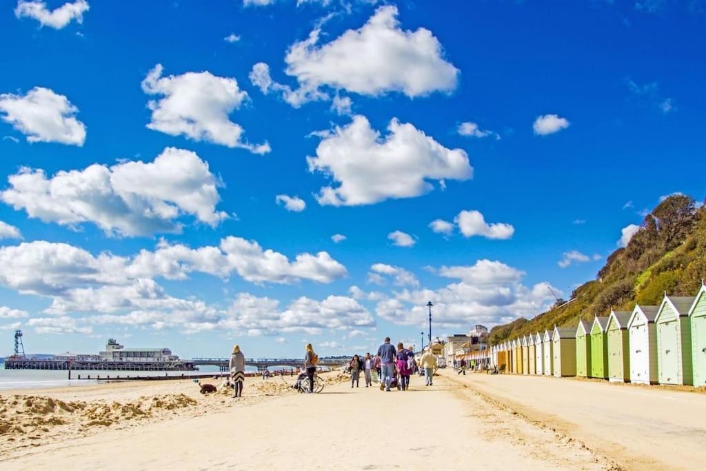 On The Beach Retreat Борнмът Екстериор снимка